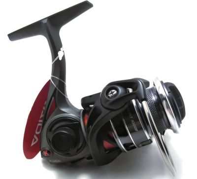 Макара с преден аванс Kaida Specialist 3000 7+1