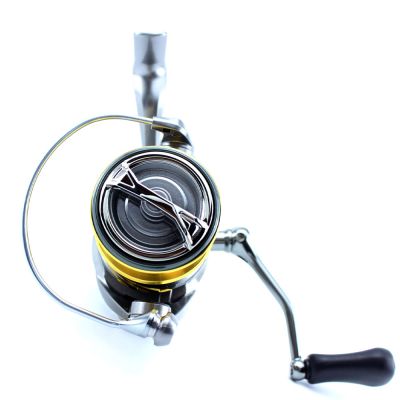 Макара с преден аванс Mistrall Saguro 3000 Drag Power 8 kg